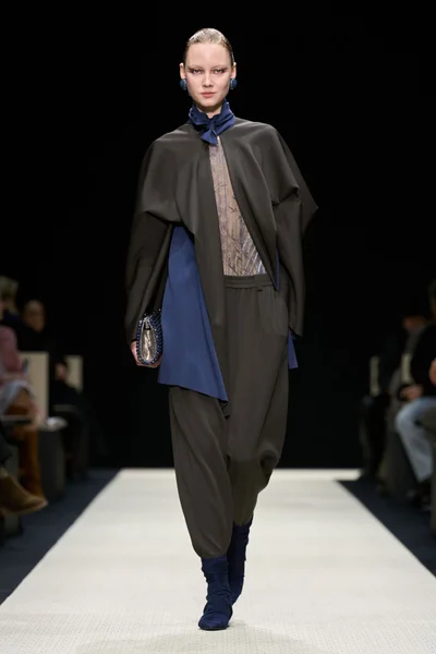 Look 39